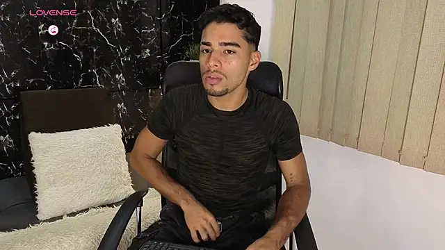 Alejandro_Greco Webcam Show