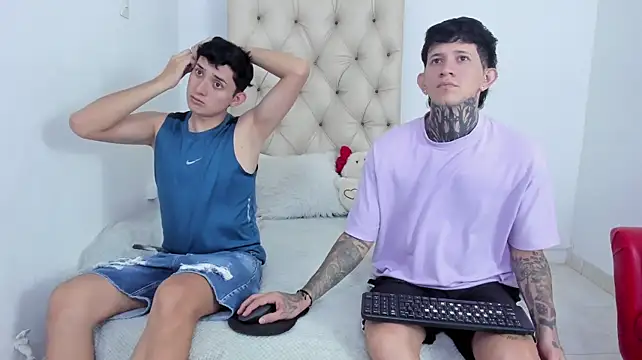Junior_manuel26_ Шоу с уебкамера