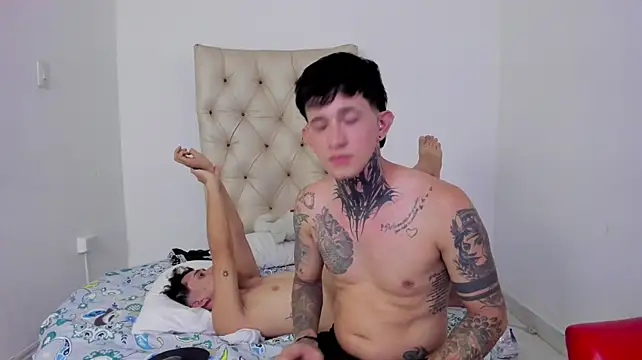 Junior_manuel26_ Adlı Modelin Web Kamerası Şovu