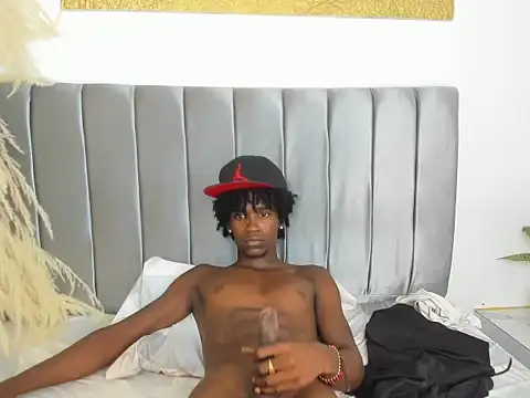 reniek_06 Show in webcam