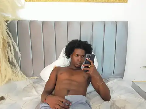 Show de reniek_06 na webcam