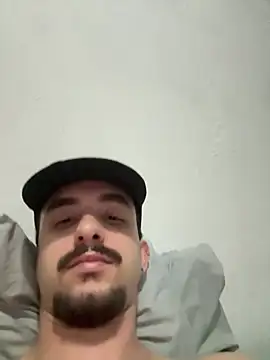 NovinnGB's Webcam Show