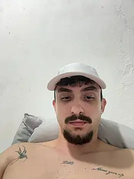 NovinnGB Webcam Show