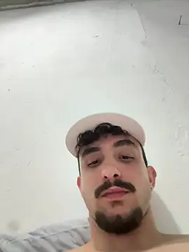 NovinnGB Webcam show