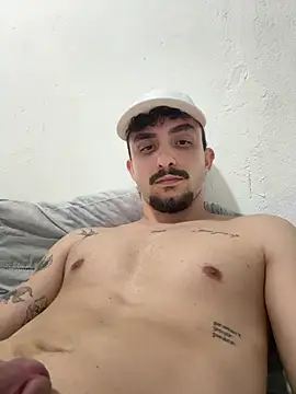 NovinnGB Webcamshow