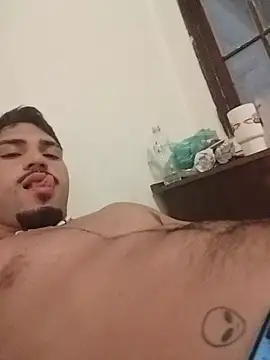 Axxxel90 Show in webcam