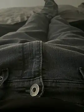 curvydick69: διαδικτυακό σόου στην κάμερα