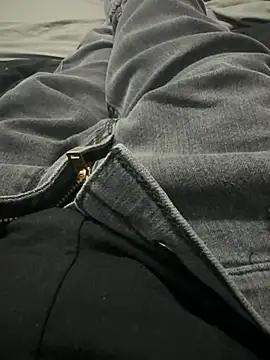 Вебкам-шоу curvydick69