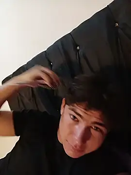Power-Man-Heterosexual Webcamshow