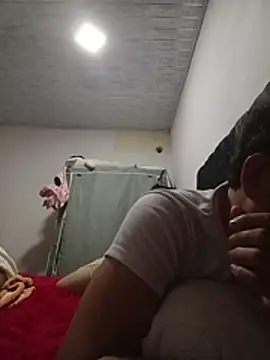 Power-Man-Heterosexual Webcam Show