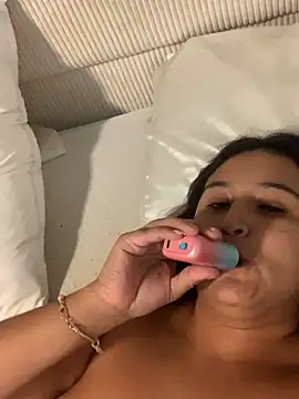 Pokazy przed kamerką – bbwbelle