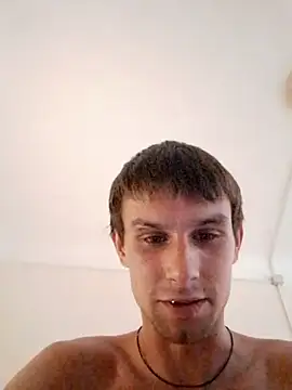 Show modela katanakiki na web-kameri