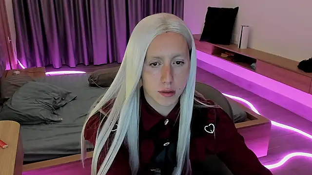 ivo_blake Show in webcam