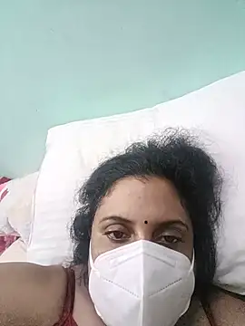 Chat XXX en directo de deepa_hottty