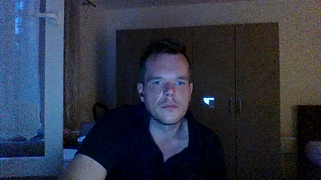 kinkiiiiiiiii Webcam Show