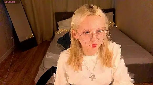 mollyy_snow's Live XXX Chat