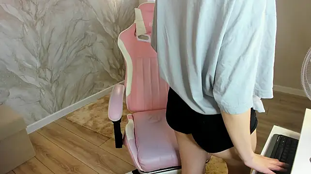 mollyy_snowのライブXXXチャット