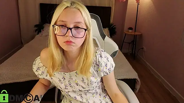 mollyy_snow's Live XXX Chat
