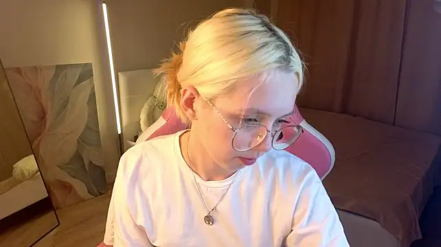 mollyy_snow Live XXX-Chat