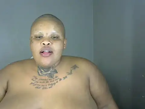 Taraj_thee_thick's Webcam Show