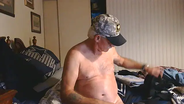luvz1pl8y Show in webcam
