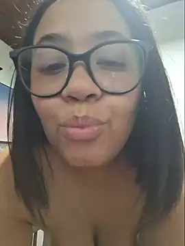 Show de webcam de yasminmeyerofc