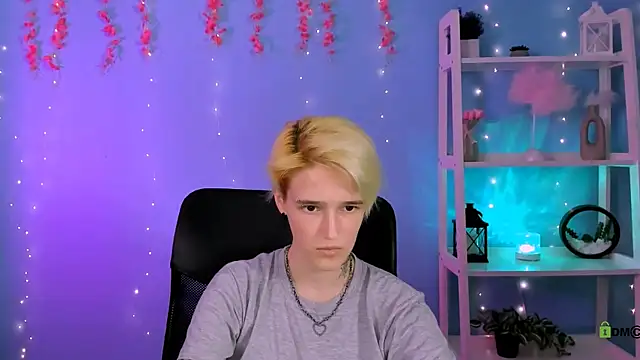 Вебкам-шоу rose_danger_