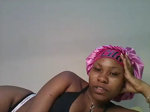 Juicyy_afriq Obrolan Langsung XXX