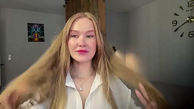 LustfulDiana live XXX chat