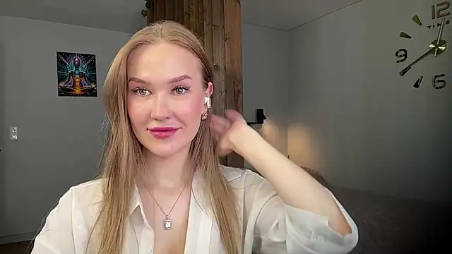 XXX chat uživo modela LustfulDiana