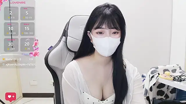 Živý XXX chat Nina_777_