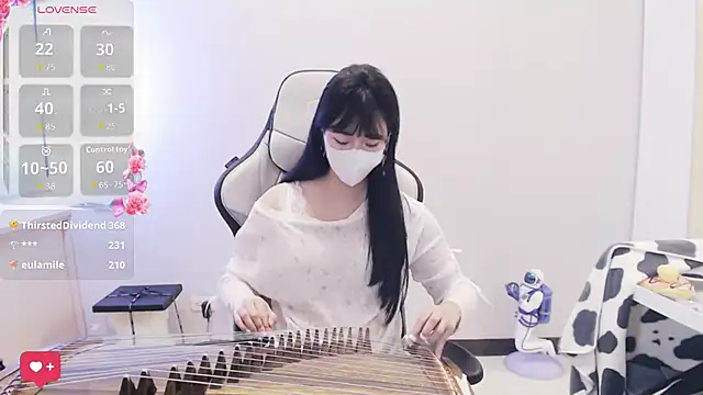 Nina_777_のライブXXXチャット