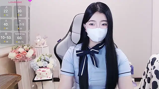 عرض كام Nina_777_