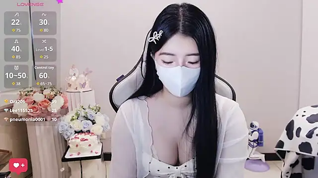 Nina_777_ XXX чат на живо