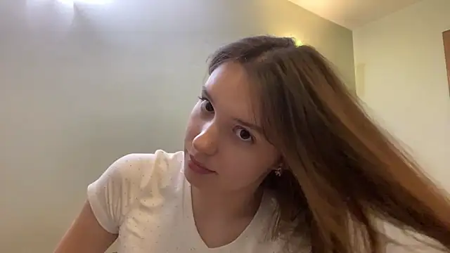 HootedIlk's Webcam Show