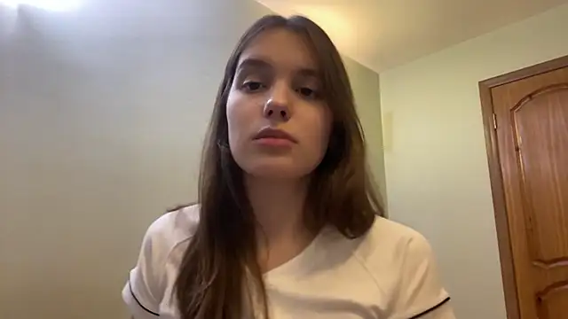 HootedIlk webcam show