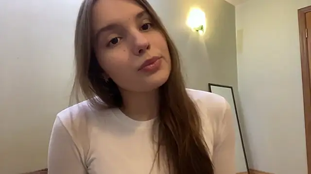 HootedIlk Webcam show