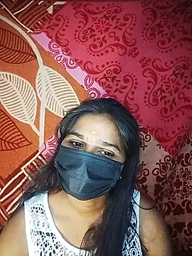 Živý XXX chat Tamil_SweetHeart