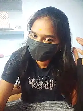 Chatroom XXX en direct de Tamil_SweetHeart