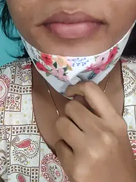Pokazy przed kamerką – Tamil_SweetHeart