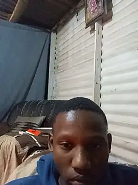 BigDcop1998 Show in webcam