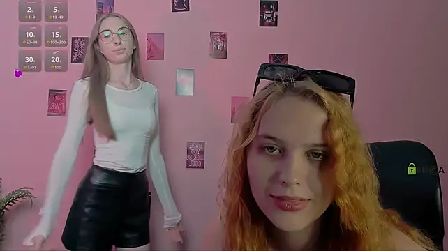 roxy_starr_ webcam show