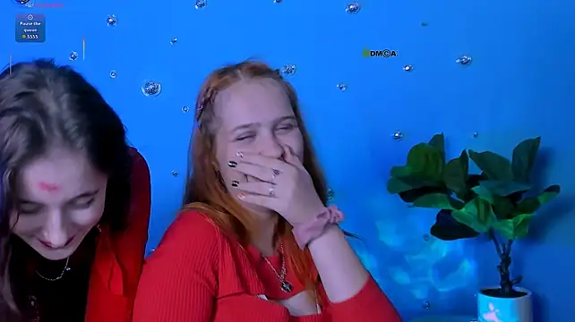 צ'אט XXX בשידור חי של roxy_starr_