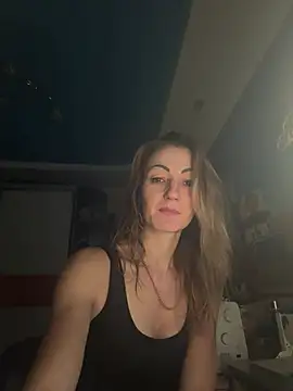 XXX chat uživo modela NikaStars