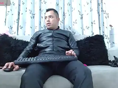 Show de webcam de MikeFetish_01