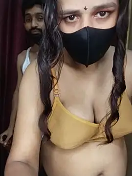 Hoti_lovely Show Webcam