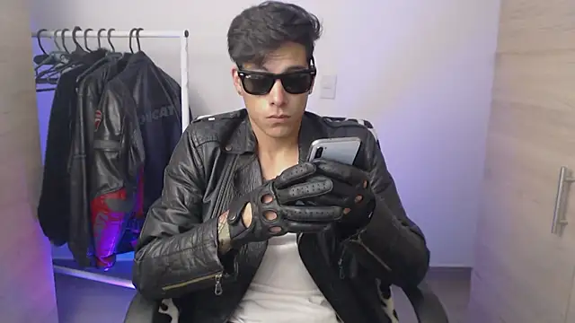 chomelo6 webcam show