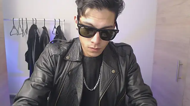 Show modela chomelo6 na web-kameri