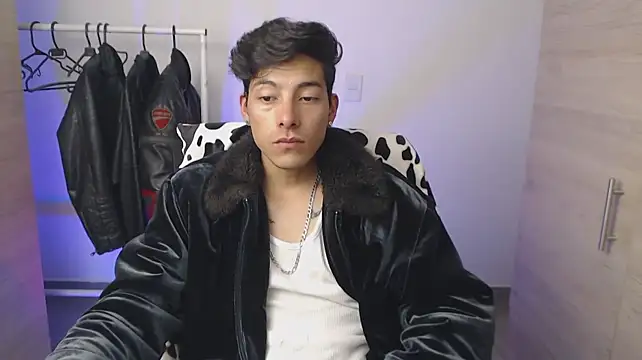 Show modela chomelo6 na web-kameri