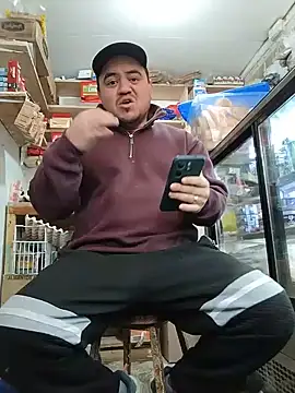MrcockB webkamerás műsora